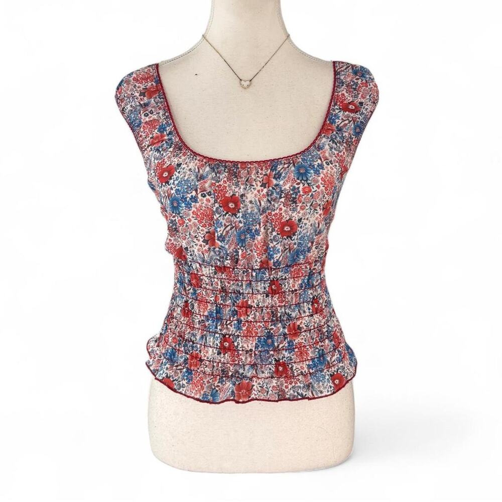 Y2K baby doll fitted cinched in Selections red, blue, and white floral Size S